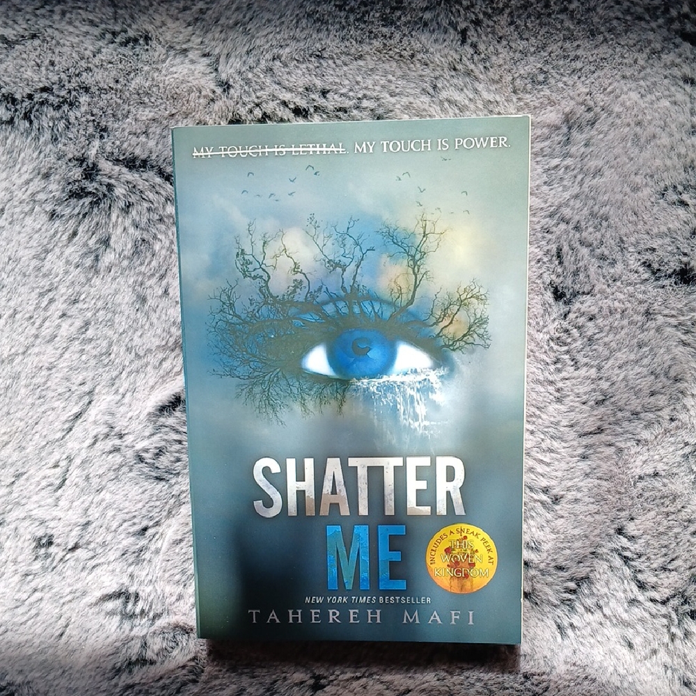 LAST CHANCE 2/$20 Shatter Me